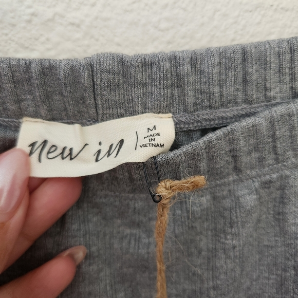 Two piece gray skirt set size Medium - Picture 3 of 9